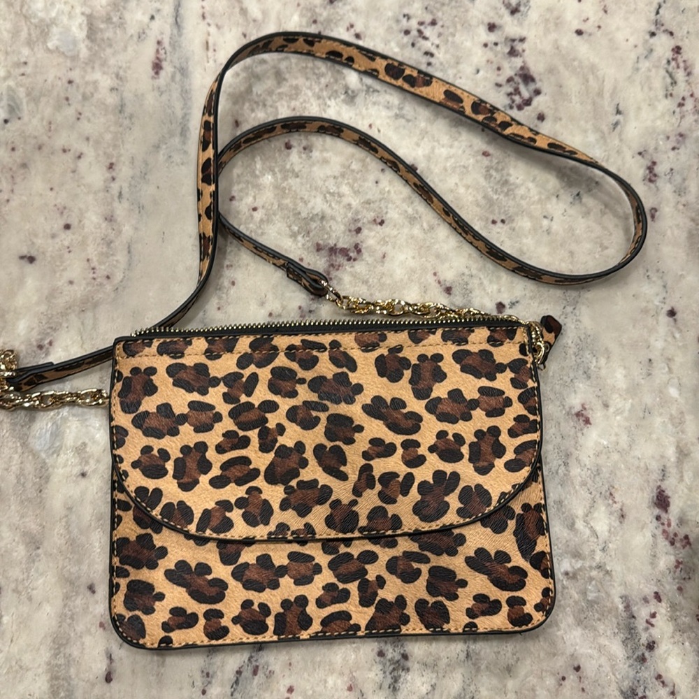 Leopard shoulder purse